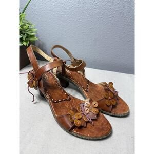 spring step ladies sandals/size 9